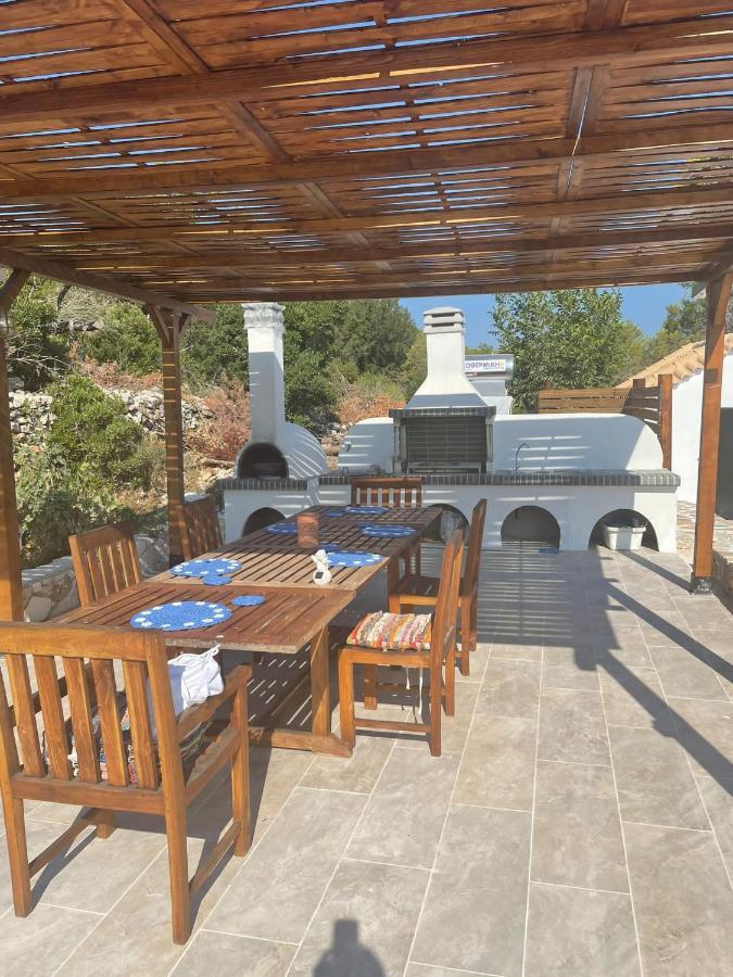 Ferienwohnung Dorinda Agia Marina  Exterior foto