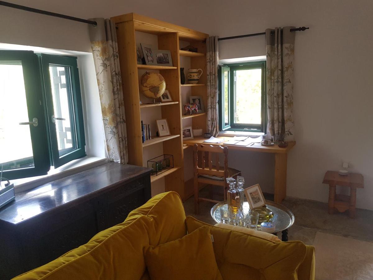 Ferienwohnung Dorinda Agia Marina  Exterior foto